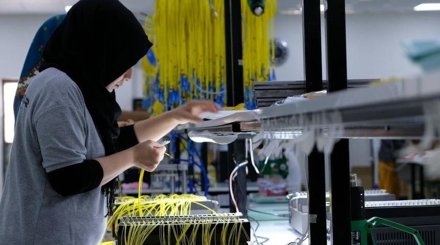 Ücretli çalışan sayısı yıllık yüzde 1,1 arttı