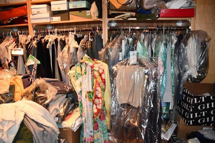 Ünlü oyuncu ve eşi ölü bulunmuşlardı! Gene Hackman'ın evinin içinden korkunç görüntüler yayınlandı! Köpeği cesedin yanında bekliyor... G5