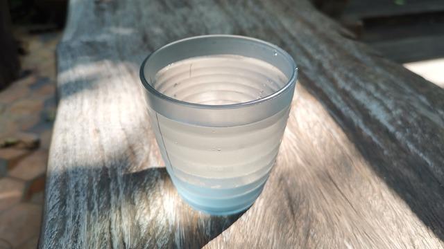 Bardaklar neden matlaşır? Matlaşan bardaklar nasıl düzelir, matlaşmaları nasıl önlenir?