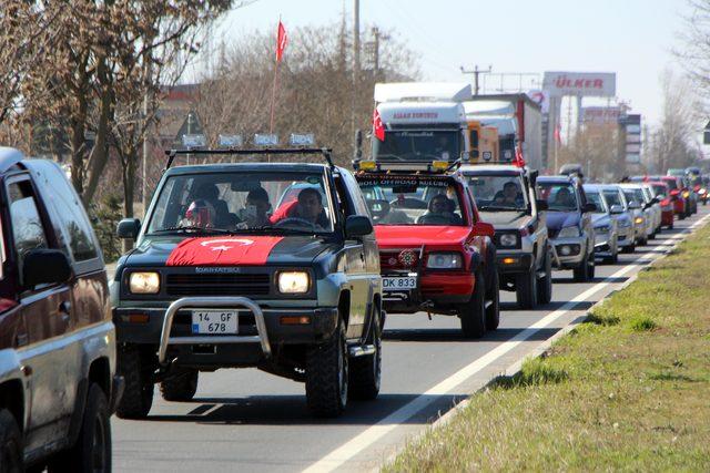 Komandolara 'Zeytin Dalı Harekatı'na destek karanfili