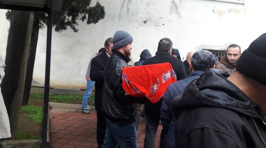 Acılı baba en ağır y&uuml;k&uuml; taşıdı