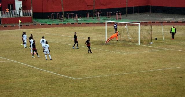 Van Büyükşehir Belediyespor - Anadolu Bağcılarspor: 0 - 2