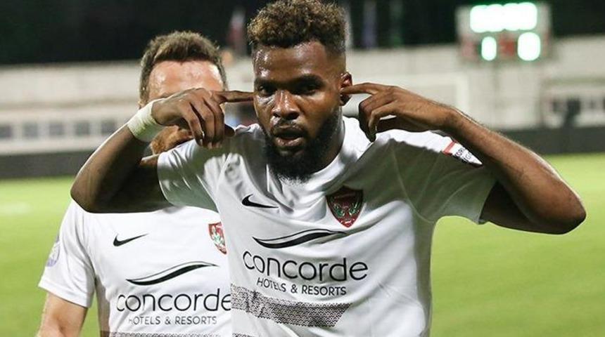 Süper Lig'de gol kralıydı! Hatayspor'da da forma giyen Aaron Boupendza 11. kattan düşerek hayatını kaybetti