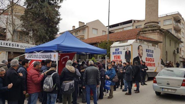 Ak Parti’den Afrin şehitleri  için mevlit ve pilav hayrı