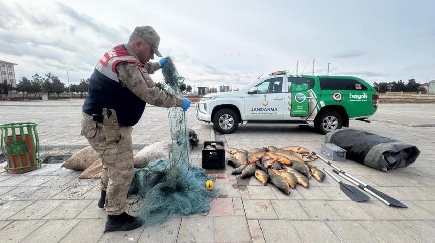 Kaçak balık avladı 221 bin lira ceza yedi