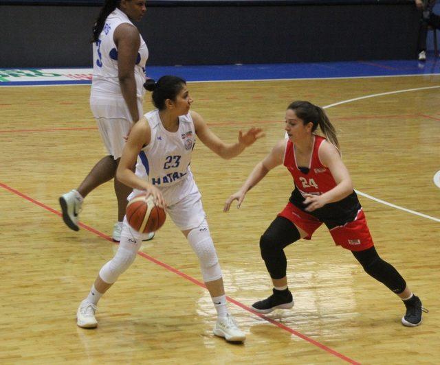 Bilyoner.com Kadınlar Basketbol Süper Ligi: Hatay BŞB: 82 - AGÜ: 61