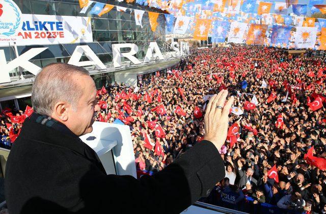 Cumhurbaşkanı Erdoğan : Şimdi 780 bin kilometrekareyi ilmek ilmek dokuyoruz, dokuyacağız