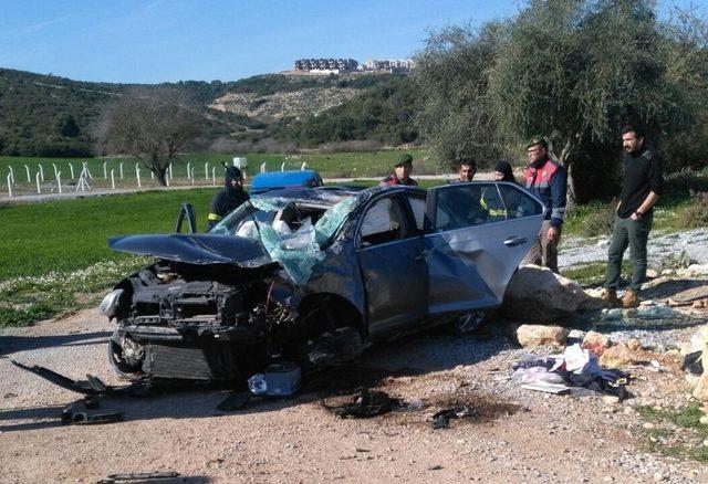 Söke Didim Yolunda Trafik Kazası Aynı Ismi Taşıyan 2 Kişi Hayatını Kaybetti Yaşam Haberleri 2056