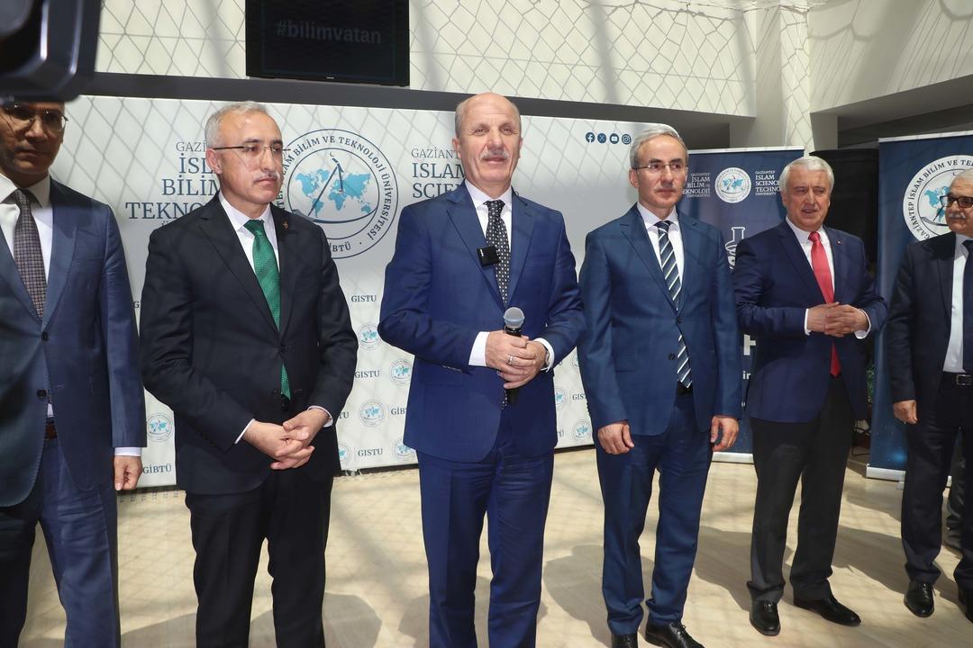 Savaşın gölgesinde bilim! YÖK Başkanı Erol Özvar: "Bilimsel üretim tehlike altında, endişe duyuyoruz"  1