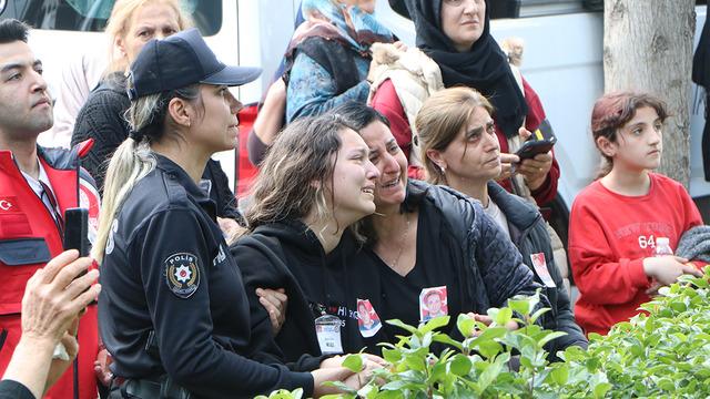 Kavga ihbarına gitti... Kalp krizi geçirip hayatını kaybetti! Şehit polisin cenazesi toprağa verildi