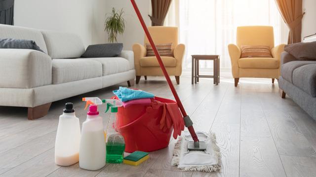 Deterjanlara servet ödemeyin! Doğal temizlik yöntemleri nedir? Evinizin pırıl pırıl olması için yapmanız gerekenler...