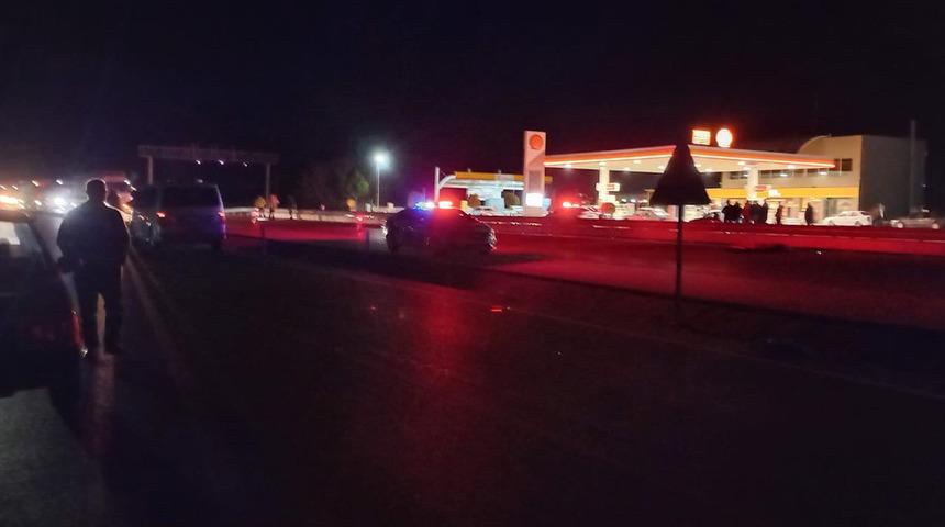 Çanakkale'de yürek burkan olay! Yolun karşısına geçmeye çalışıyordu... Otomobil çarptı