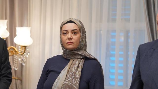 Kızılcık Şerbeti'nde kriz sonunda patlak verdi! Sibel Taşçıoğlu senaristi takipten çıktı! Açıklama gecikmedi 