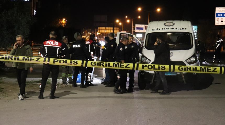 Vicdansızlığın böylesi: Yeni doğmuş bebek, poşet içerisinde çöp konteynerine atılmış halde bulundu