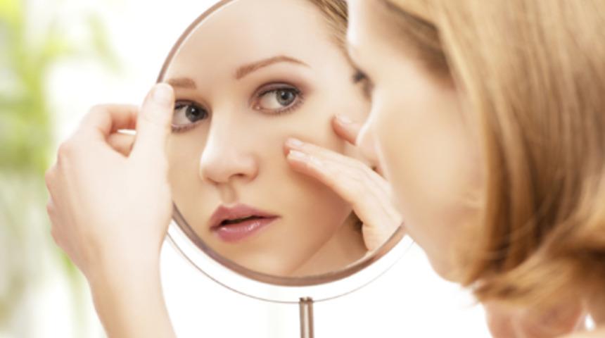 G&ouml;z altı morlukları nasıl tedavi edilir?