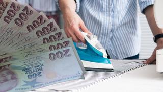 Ev hanımlarının emekli olması için 2 şart! Ailesi de o haktan ücretsiz faydalanacak, devlet desteğinin ne kadar olacağını açıkladı...