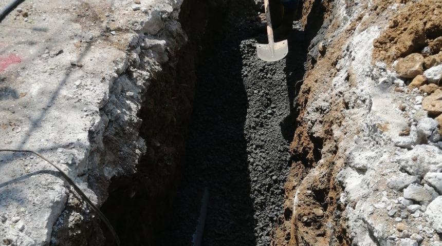Trabzon'da ana su hattı patladı