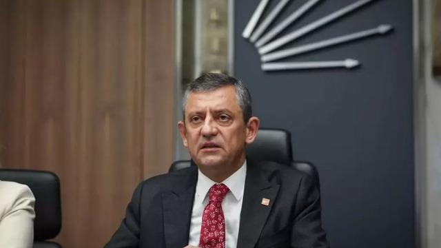 CHP lideri Özel'den Meclis Başkanı Kurtulmuş'a: Savaş ilanı sayarım