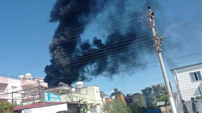 Siirt'te tandırdan sıçrayan kıvılcımlar yangına neden oldu