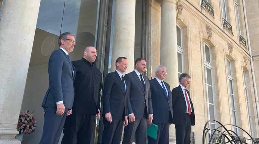 AB yetkilileri, Ukrayna heyetiyle bir araya geldi! O konular öne çıktı