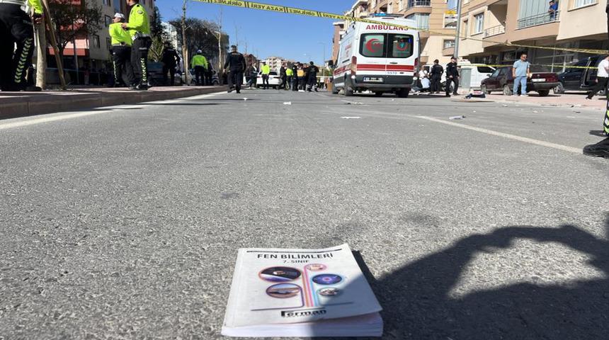 Otomobil çocuklara çarptı: 1 ölü, 1 yaralı