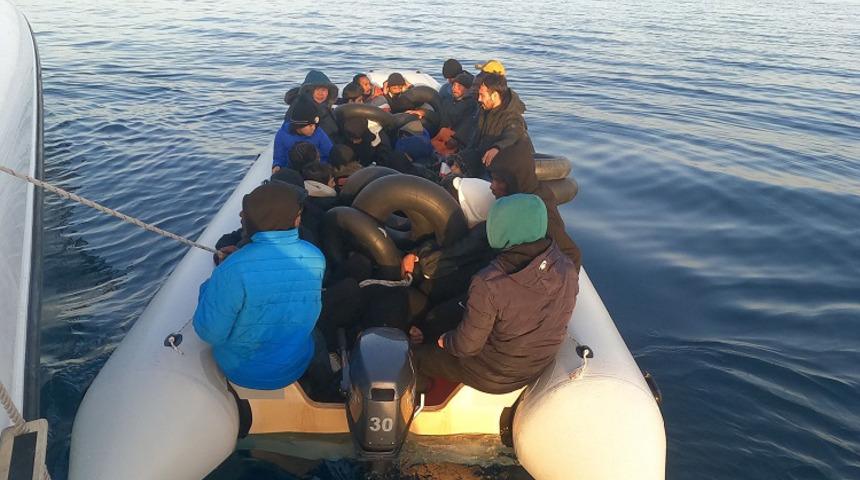 İzmir'de 29 düzensiz göçmen yakalandı