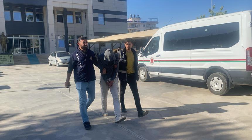 Antalya’da hakkında 12 yıl kesinleşmiş hapis cezası olan firari yakalandı