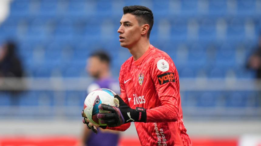 Berke Özer transfer için son kararını verdi! Süper Lig devine İmzayı atıyor...