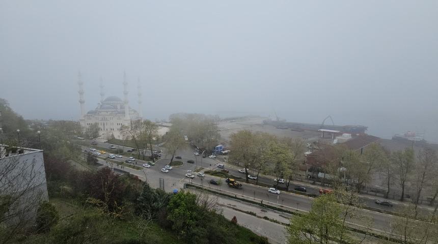 Zonguldak'ta yoğun sis etkili oldu