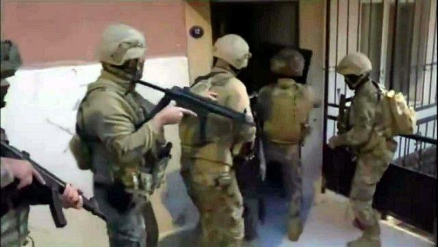 İzmir merkezli 5 ilde FETÖ operasyonu; 10 gözaltı - Güvenlik - İzmir - 