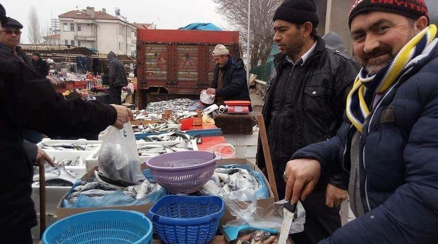 Balık fiyatları d&uuml;şt&uuml;