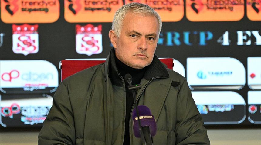 Mourinho'dan Kayserispor maçı öncesi uyarı!