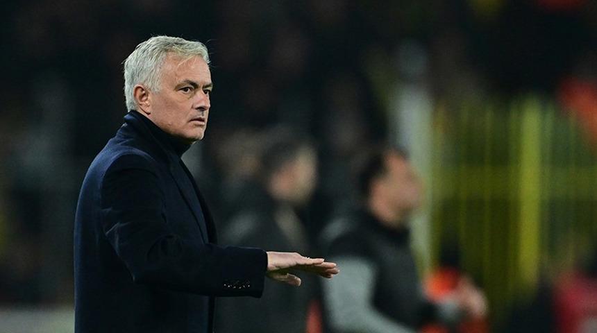 Mourinho'nun Fenerbahçe sonrası gideceği takımı Portekiz basını açıkladı! O isimle 12 yıl sonra tekrar...
