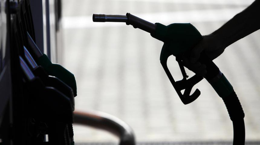 Akaryakıta indirim var! Tabela o tarihte değişecek, araç sahipleri dikkat... Motorin, benzin ve LPG fiyatlarında son durum...