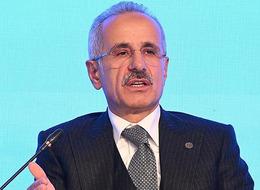 Deprem bölgesindeki yollar hakkında açıklama! Bakan Uraloğlu: '133,1 kilometrede çalışmalarımız devam ediyor'