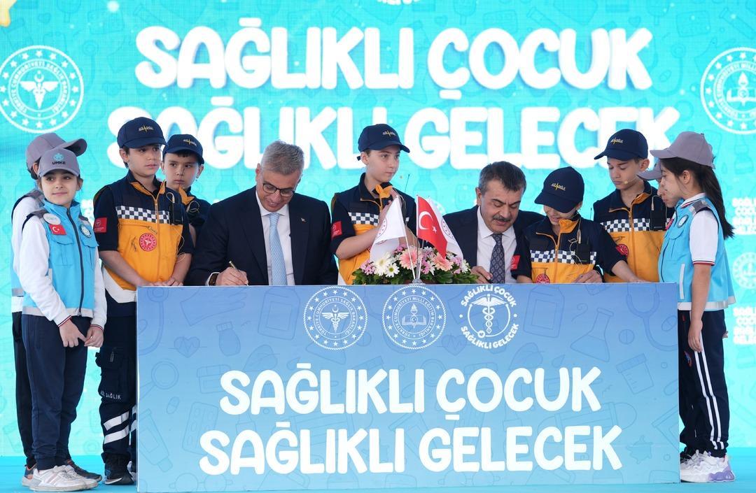 AA-20250418-37669835-37669827-SAGLIK_BAKANLIGI_VE_MILLI_EGITIM_BAKANLIGI_SAGLIKLI_COCUK_SAGLIKLI_GELECEK_PROGRAMINI_BASLATTI