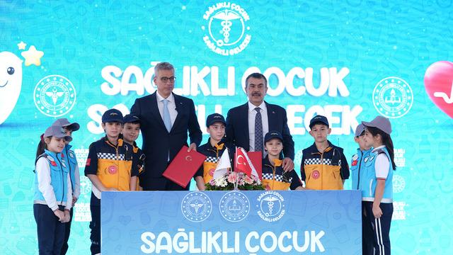Çocuklara sağlıklı yaşamı öğretmek için Eğitim ve Sağlık Bakanlığı ortak adım attı! 