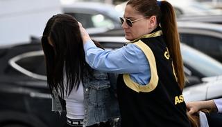 Düzce'de kuyumculara sahte altın satmak isteyen 4 şüpheli yakalandı