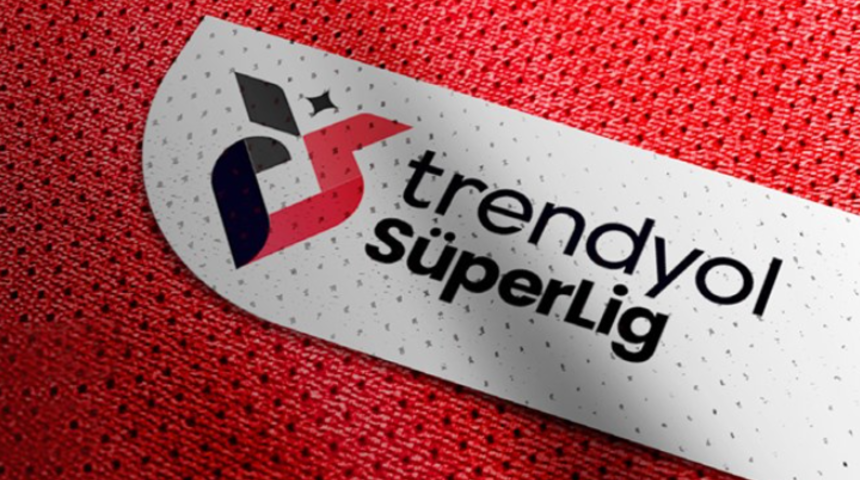 TFF resmen açıkladı... Gelecek sezon her şey bambaşka olacak! İşte yeni yabancı kuralı