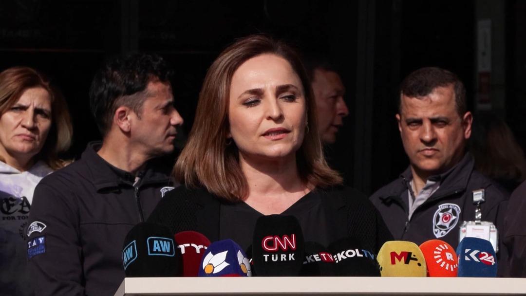 DEM Parti den açıklama Sırrı Süreyya Önder in durumuna ilişkin açıklama: "Emin ellerde, durumu stabil" 1