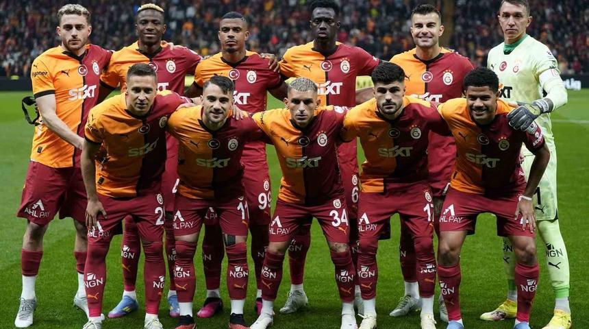 Galatasaray'a zorlu Eyüpspor deplasmanı öncesi yıldız isimden kötü haber! 