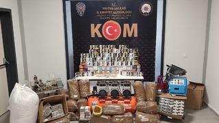 Yalova’da kaçak tütün operasyonu! 8 kişi gözaltına alındı