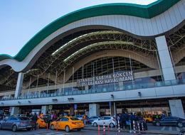 İstanbul'da uçuşlara sis engeli: 'Gecikme meydana gelebilir'