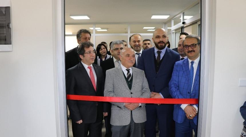 Diş Hastanesinde Protez Laboratuvarı a&ccedil;ıldı