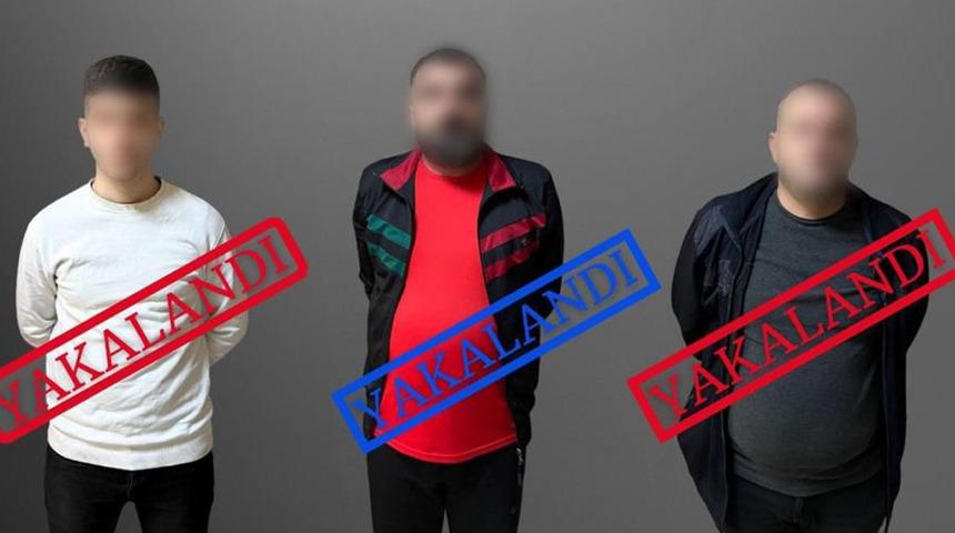 Kırmızı Bültenle aranıyorlardı! Bakan Yerlikaya duyurdu: "Yakalanıp, Türkiye'de getirildiler!"