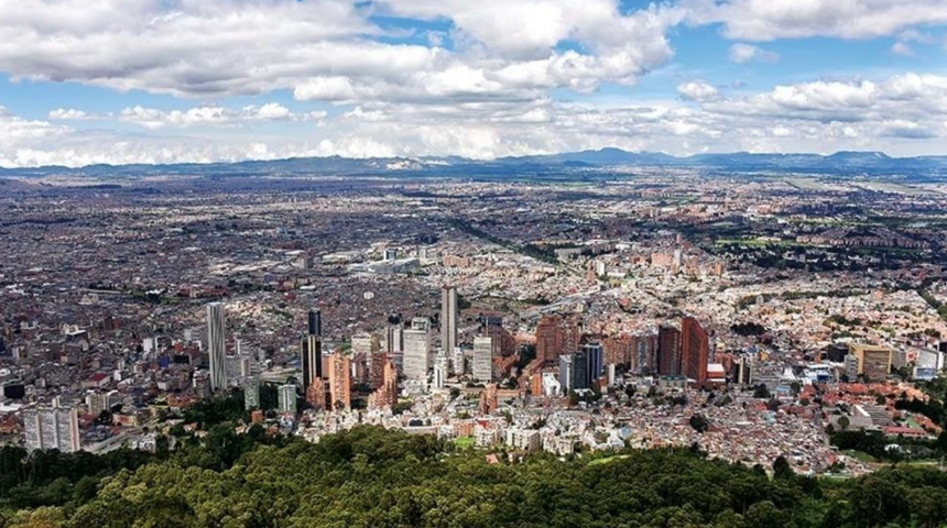 Kolombiya'da olağanüstü hal ilan edilmişti! Yetkililer uyardı: "İki ay içinde aşı olun"