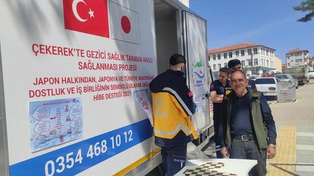 Yozgat Çekerek'te gezici sağlık aracıyla ücretsiz sağlık taramaları yapıldı