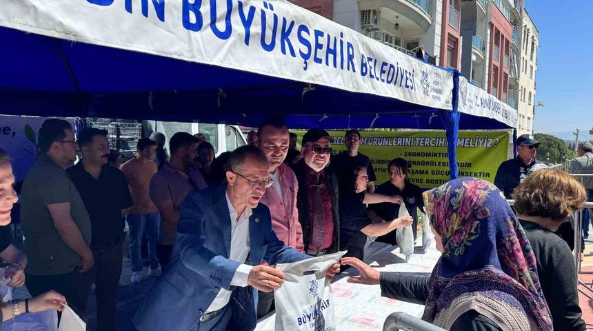 Kuyucak’ta 20 bin ata tohumu fidesi dağıtıldı