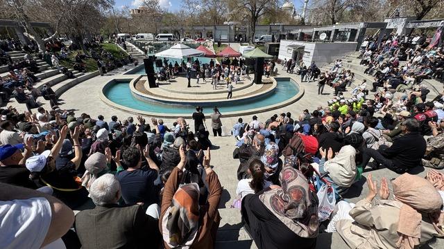 Polis Akademisi Bandosu Konya Kültürpark'ta konser verdi