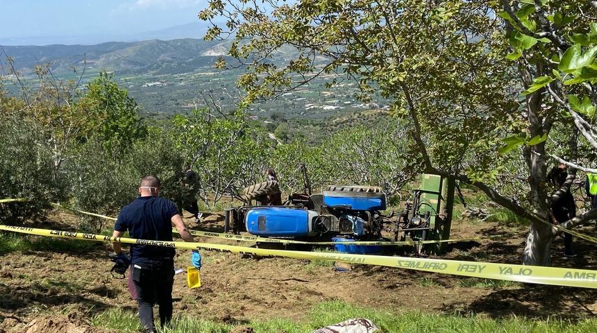 İzmir’de devrilen traktörün altında kalan sürücü yaşamını yitirdi